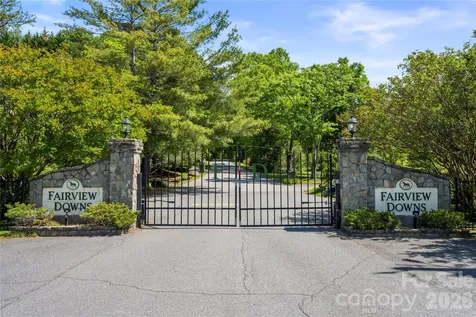 128 Churchill Downs Drive Fairview NC 28730