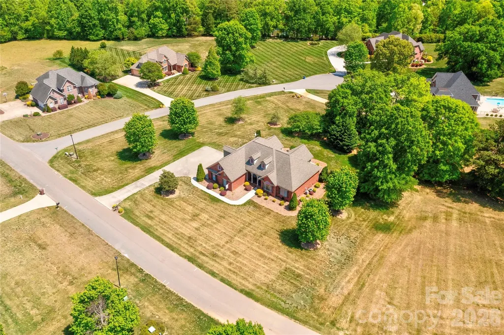 207 Cross Creek Drive Cherryville NC 28021