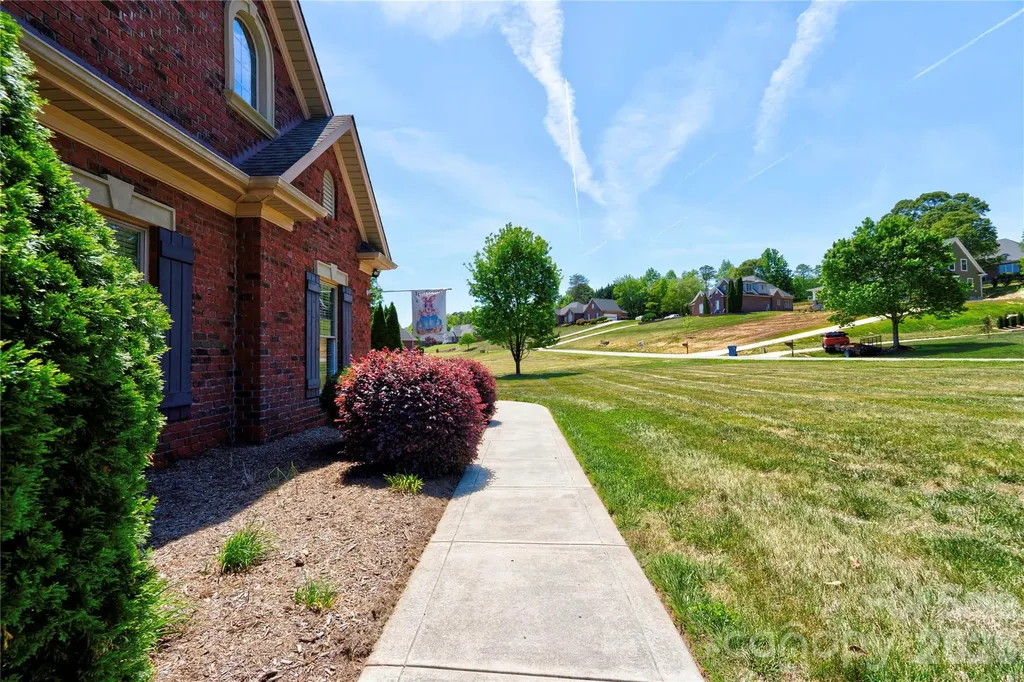 207 Cross Creek Drive Cherryville NC 28021