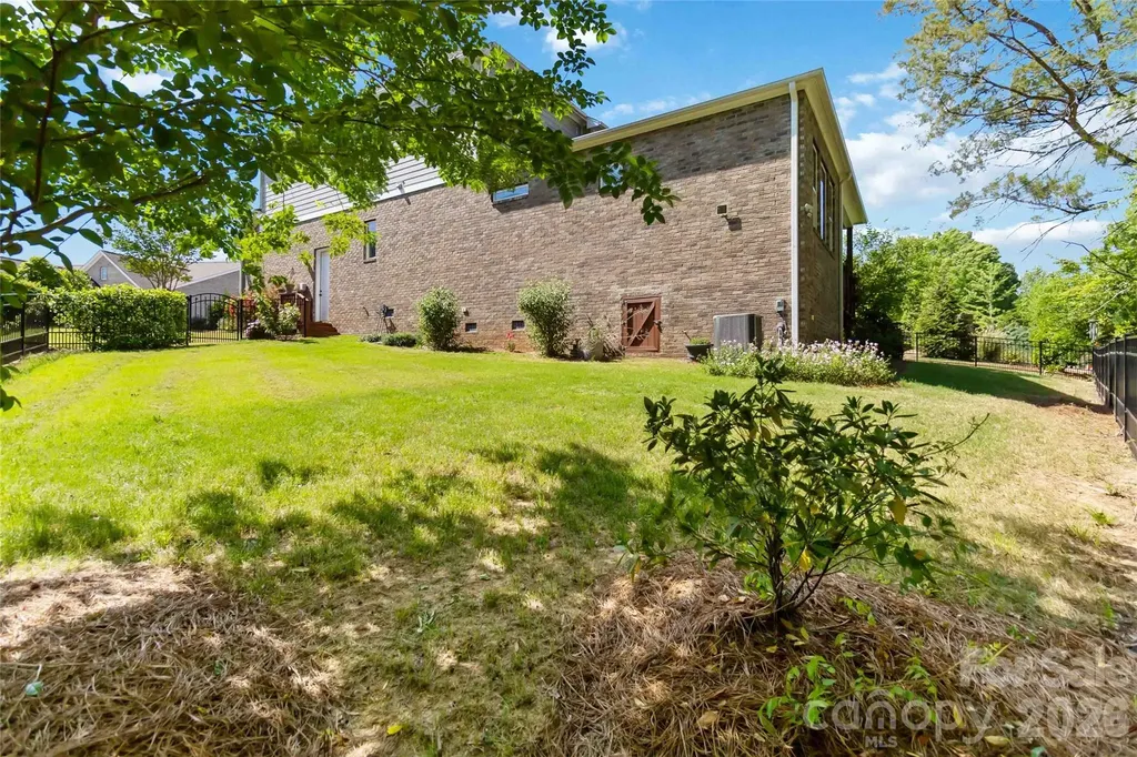 1124 Greenbridge Drive Matthews NC 28105