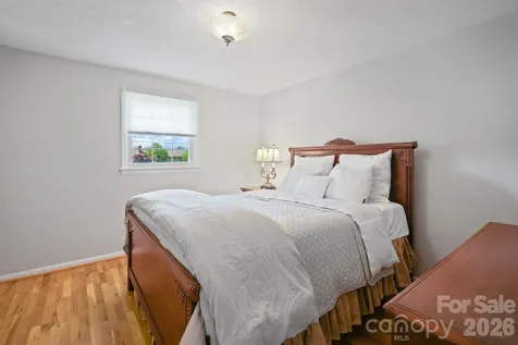 3328 Sulphur Springs Road NE Hickory NC 28601