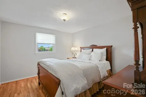 3328 Sulphur Springs Road NE Hickory NC 28601