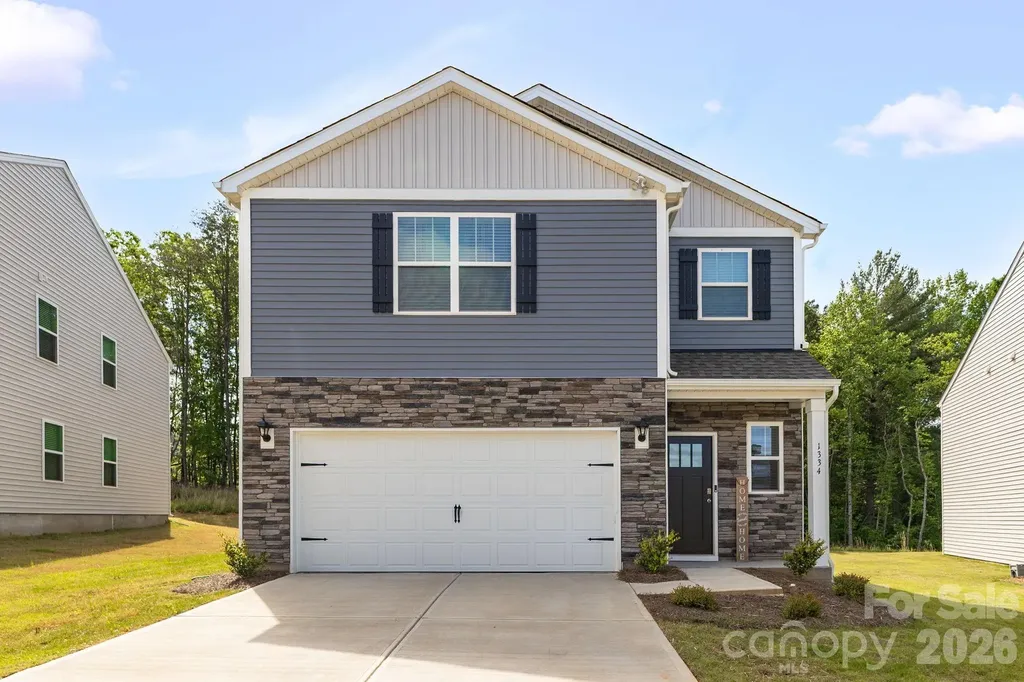 1334 37th Avenue Lane NE Hickory NC 28601