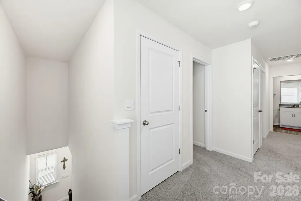 1334 37th Avenue Lane NE Hickory NC 28601
