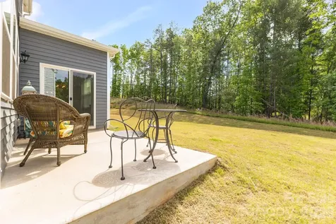 1334 37th Avenue Lane NE Hickory NC 28601