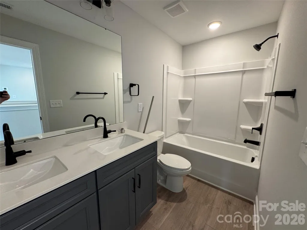 2229 Tabor Road Sherrills Ford NC 28673