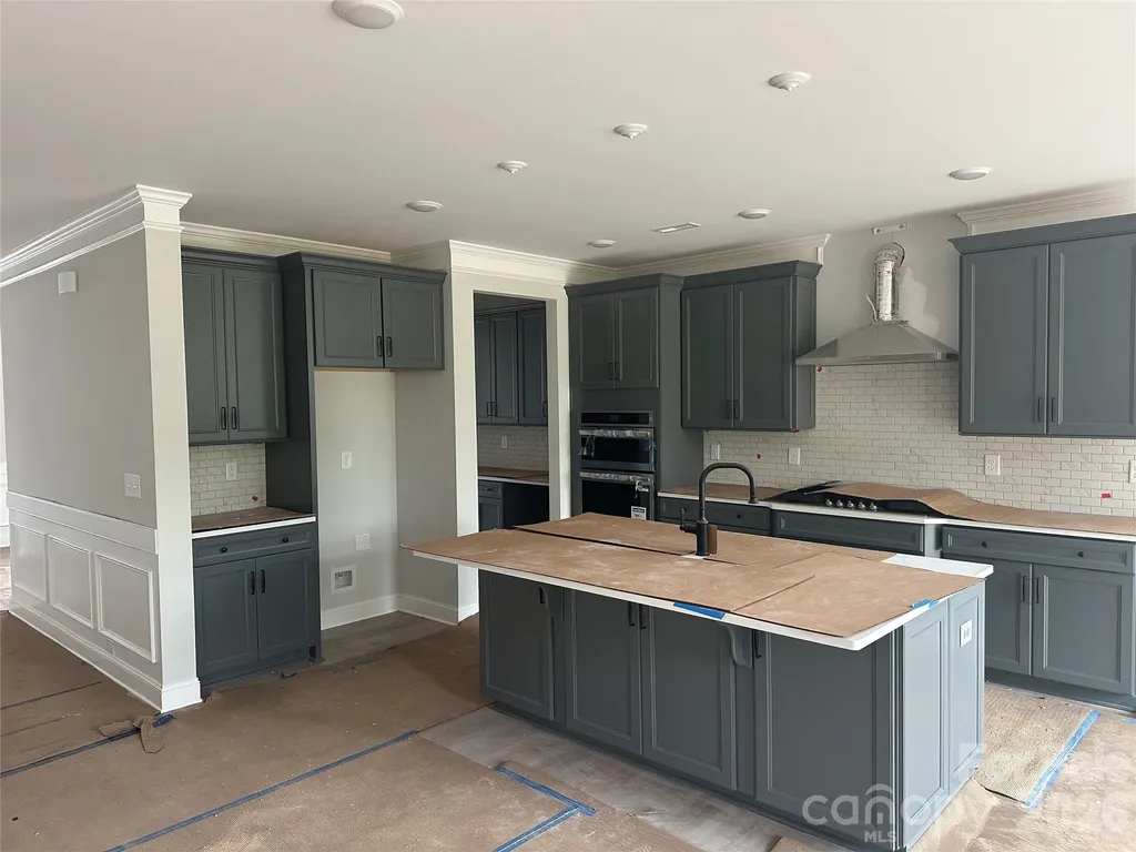 2229 Tabor Road Sherrills Ford NC 28673