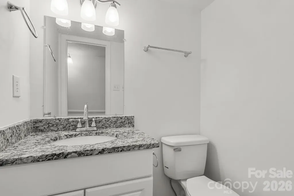 6748 Constitution Lane Charlotte NC 28210