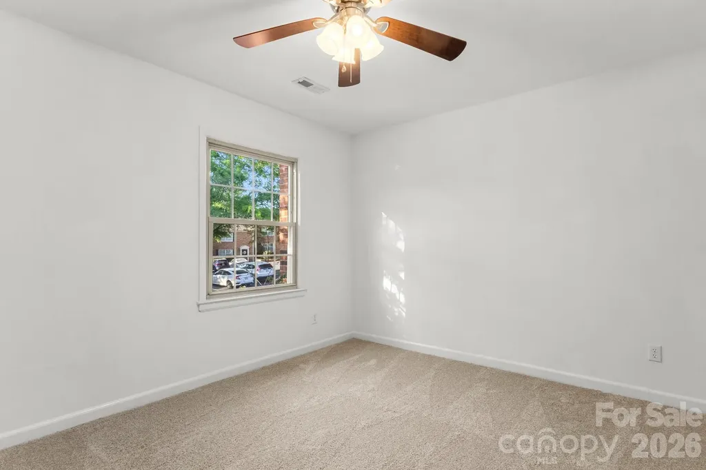 6748 Constitution Lane Charlotte NC 28210