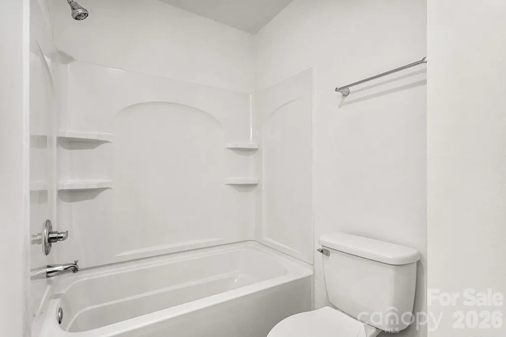 6748 Constitution Lane Charlotte NC 28210