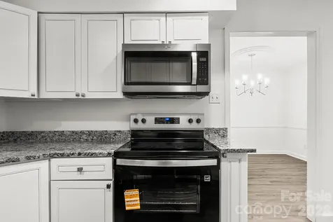 6748 Constitution Lane Charlotte NC 28210