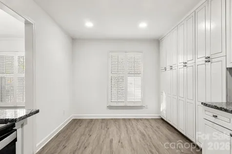 6748 Constitution Lane Charlotte NC 28210