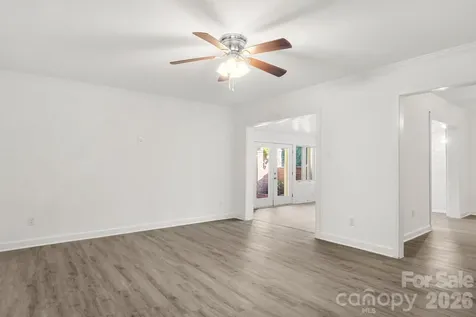 6748 Constitution Lane Charlotte NC 28210