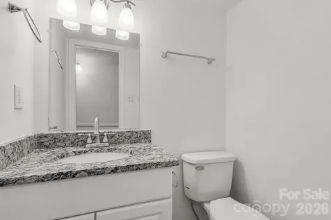 6748 Constitution Lane Charlotte NC 28210