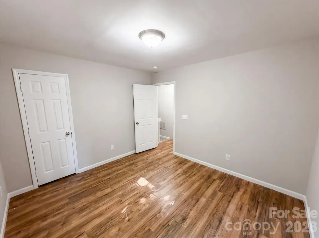 4037 Briarhill Drive Charlotte NC 28215