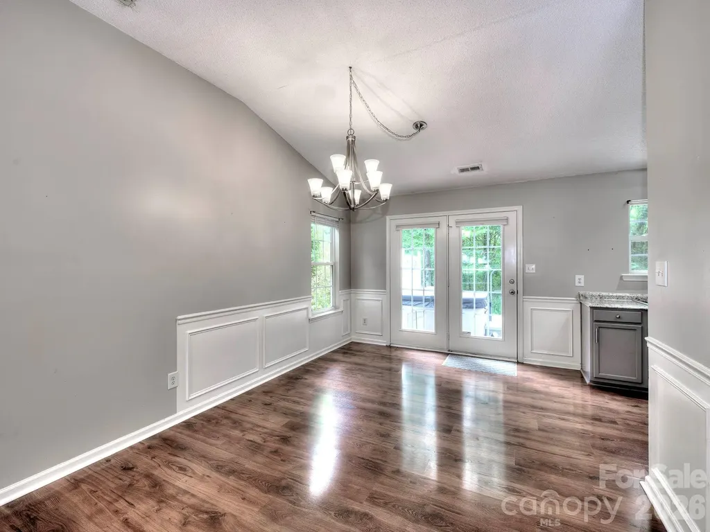 8110 Slickrock Circle Charlotte NC 28215
