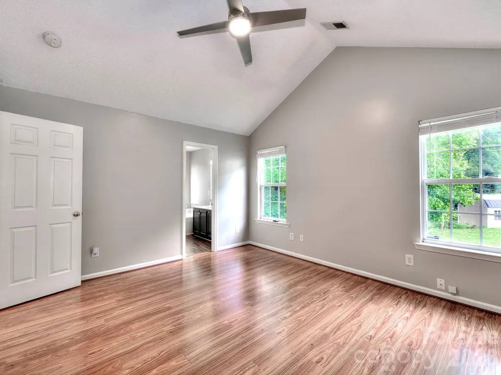 8110 Slickrock Circle Charlotte NC 28215