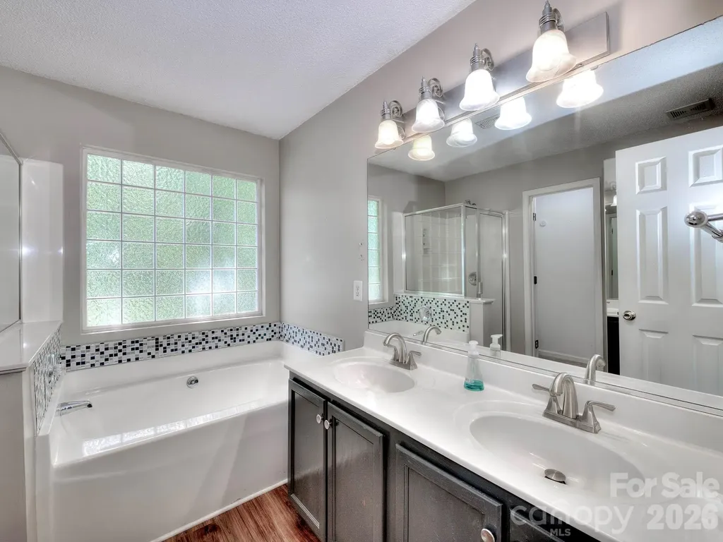 8110 Slickrock Circle Charlotte NC 28215