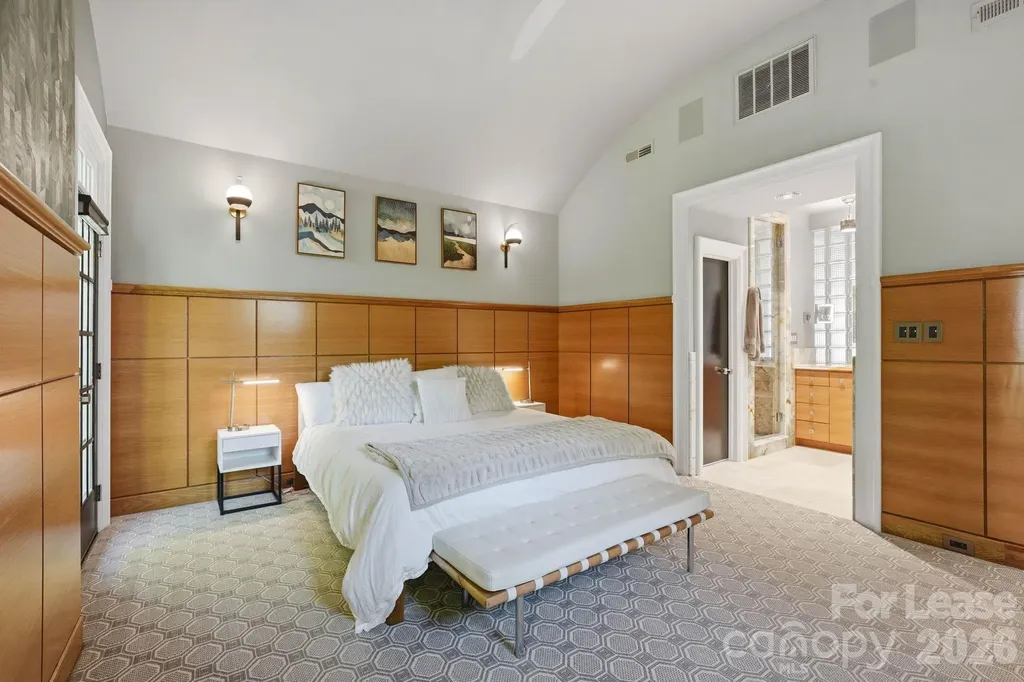 1124 Dilworth Crescent Row Charlotte NC 28203
