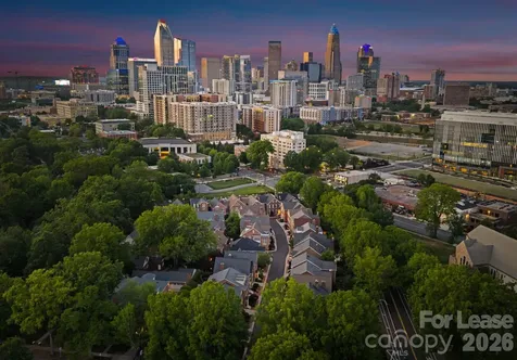 1124 Dilworth Crescent Row Charlotte NC 28203