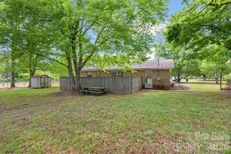 308 Club View Lane Matthews NC 28105