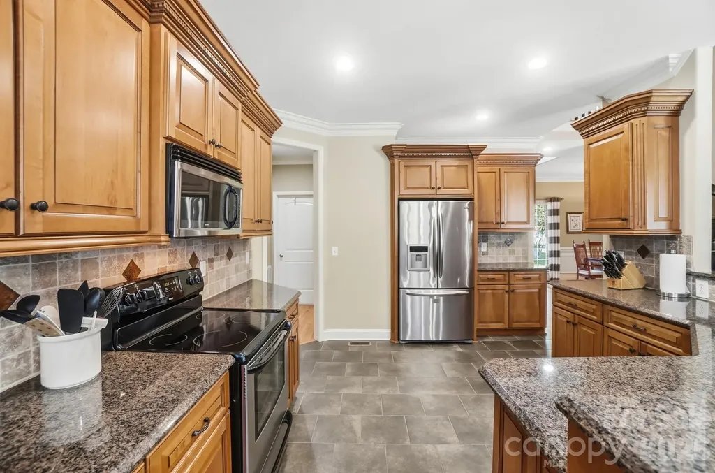 123 Coral Rutledge Drive Mount Holly NC 28120