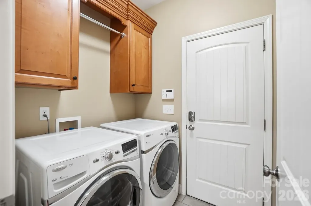 123 Coral Rutledge Drive Mount Holly NC 28120