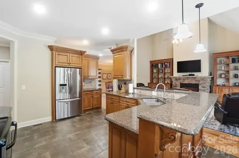 123 Coral Rutledge Drive Mount Holly NC 28120