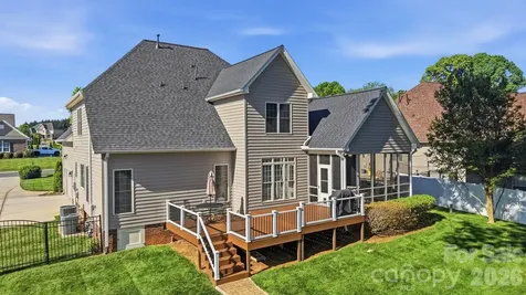 123 Coral Rutledge Drive Mount Holly NC 28120