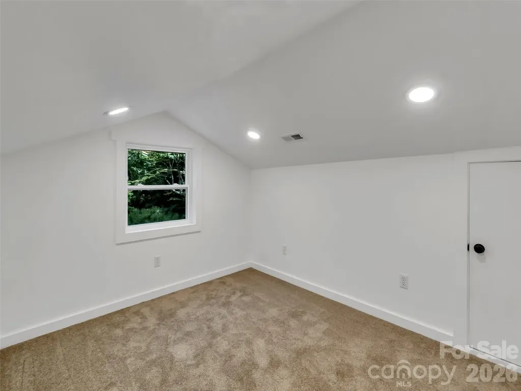 535 Hemlock Loop Maggie Valley NC 28751