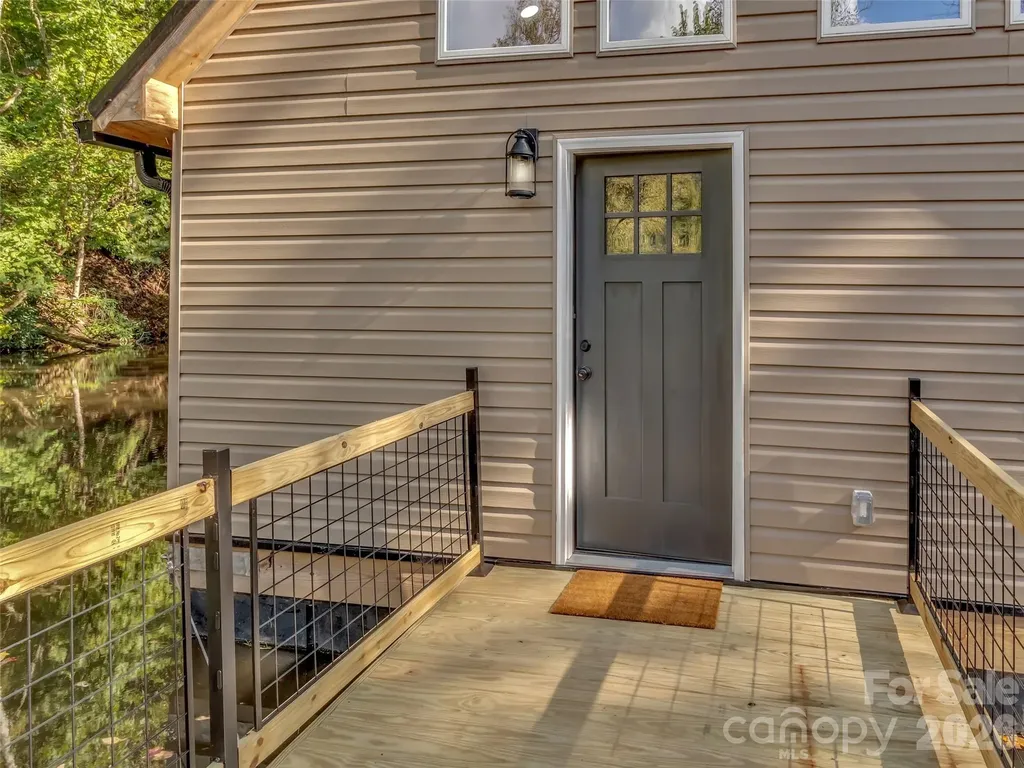 535 Hemlock Loop Maggie Valley NC 28751