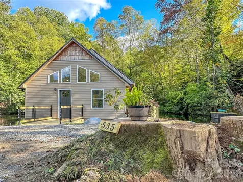 535 Hemlock Loop Maggie Valley NC 28751