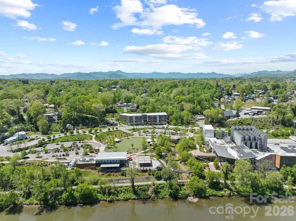 68 Craven Street Asheville NC 28806