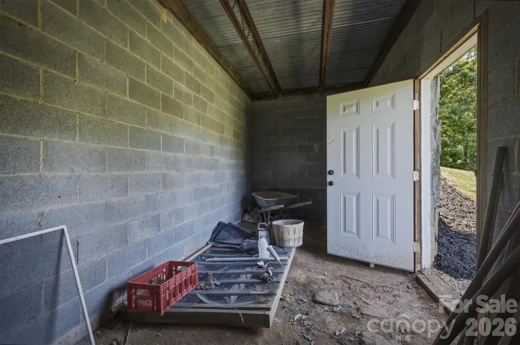 822 Windy Mountain Road Deep Gap NC 28618