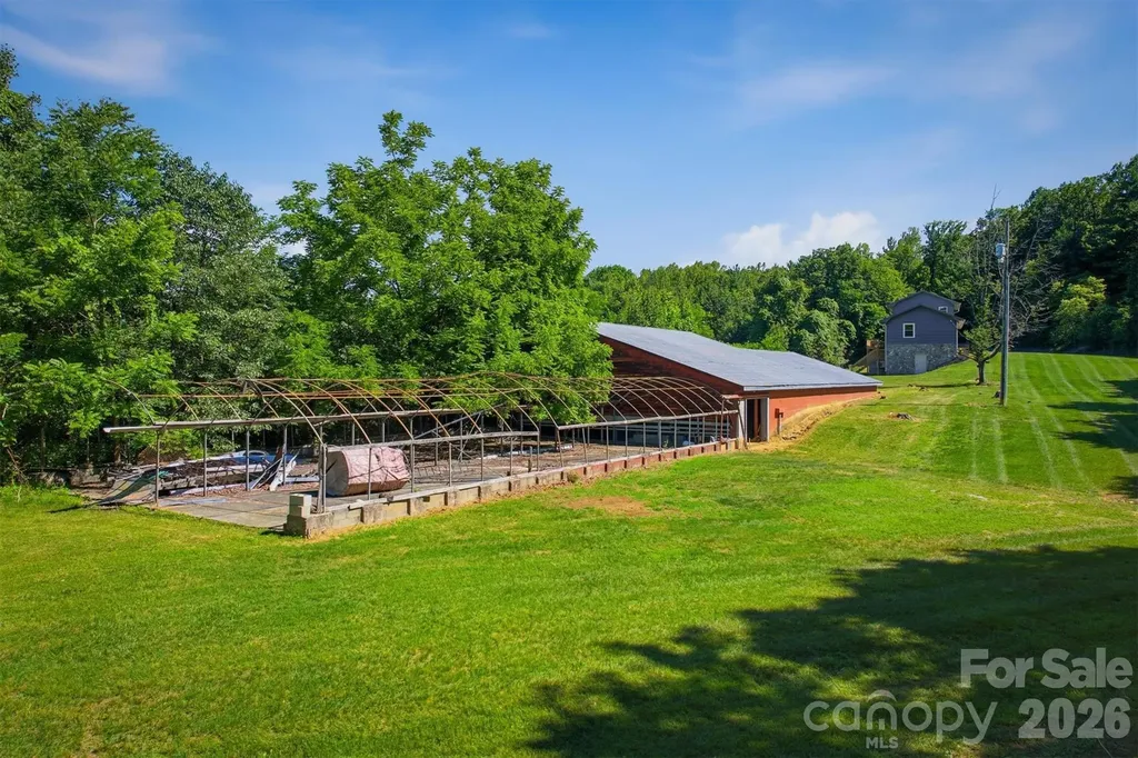 822 Windy Mountain Road Deep Gap NC 28618