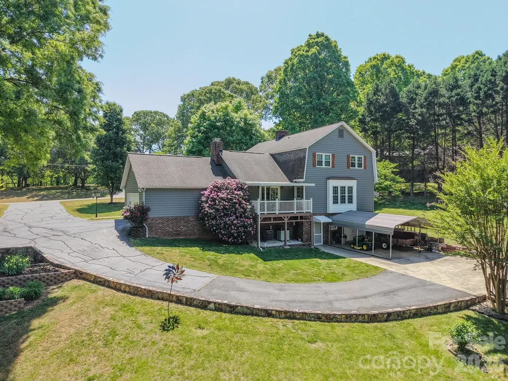204 Brentwood Drive Maiden NC 28650
