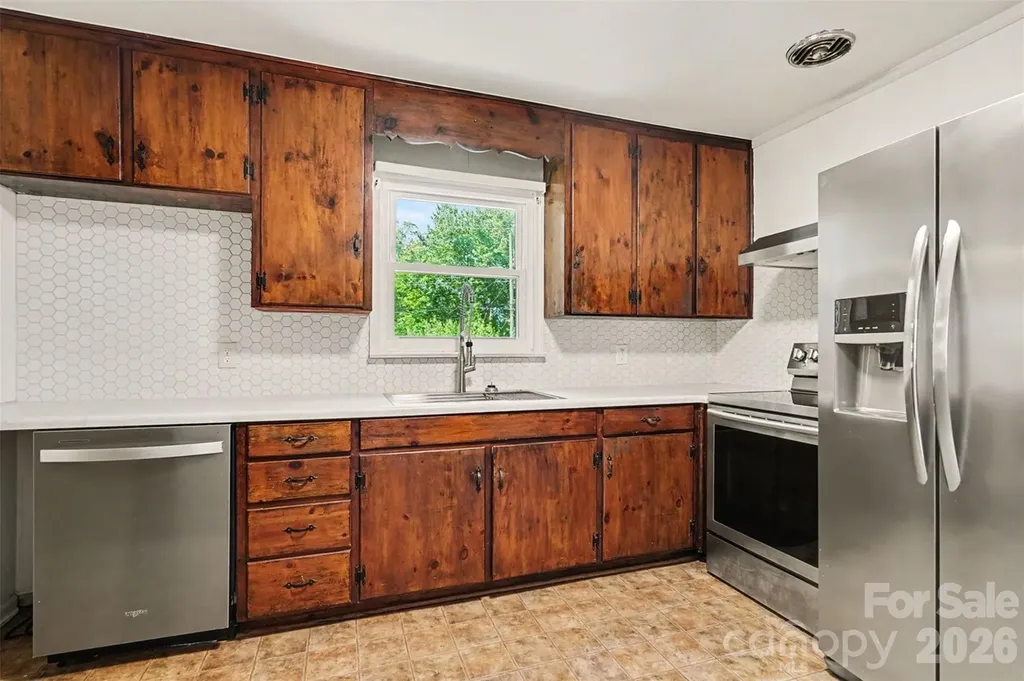 428 Frank Drive Charlotte NC 28215