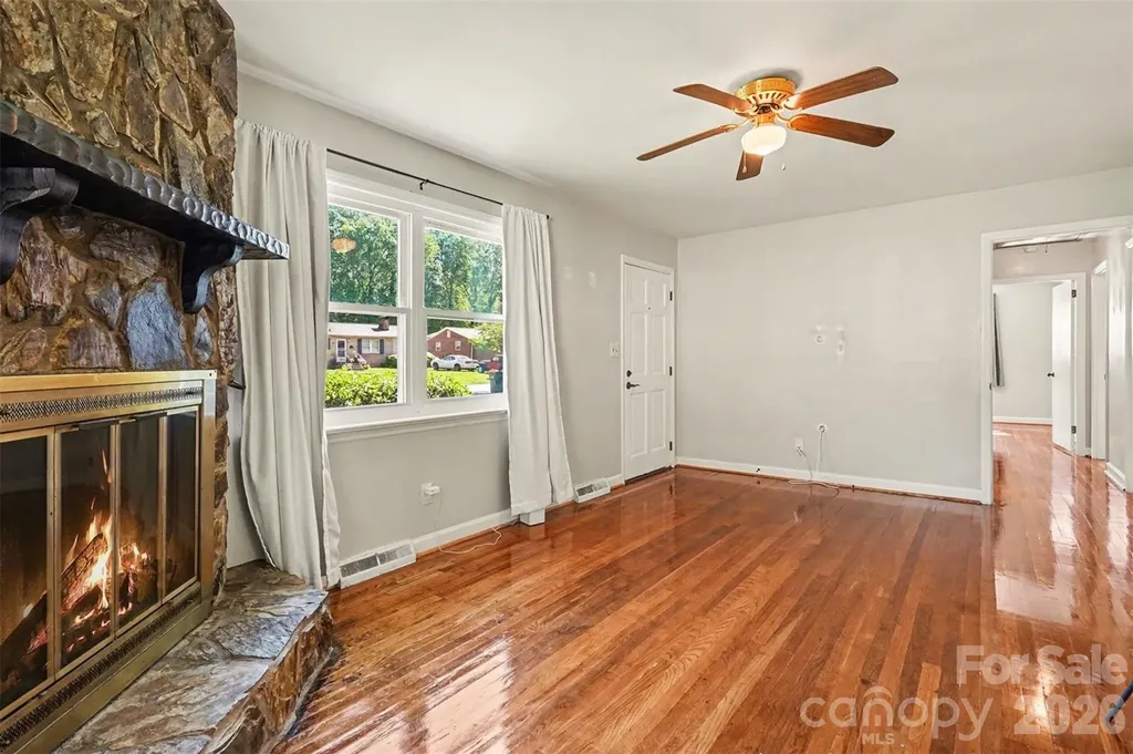 428 Frank Drive Charlotte NC 28215