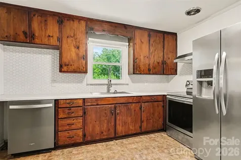 428 Frank Drive Charlotte NC 28215