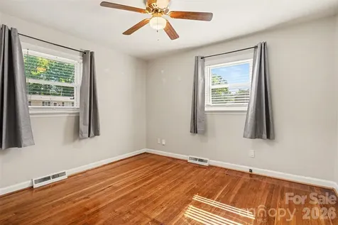 428 Frank Drive Charlotte NC 28215