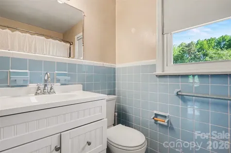 428 Frank Drive Charlotte NC 28215