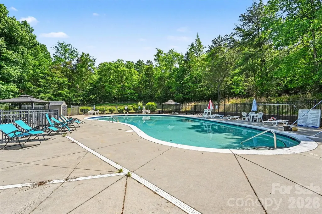 12700 Oldehurst Place Charlotte NC 28262