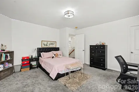 12700 Oldehurst Place Charlotte NC 28262