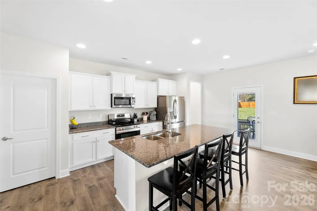 217 Mountain Island Drive Statesville NC 28677