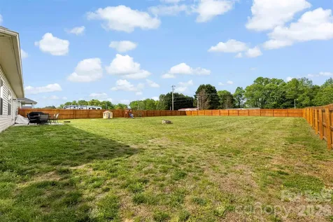 217 Mountain Island Drive Statesville NC 28677