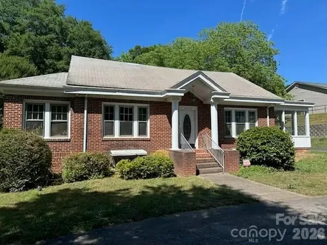 1407 E Marion Street Shelby NC 28152