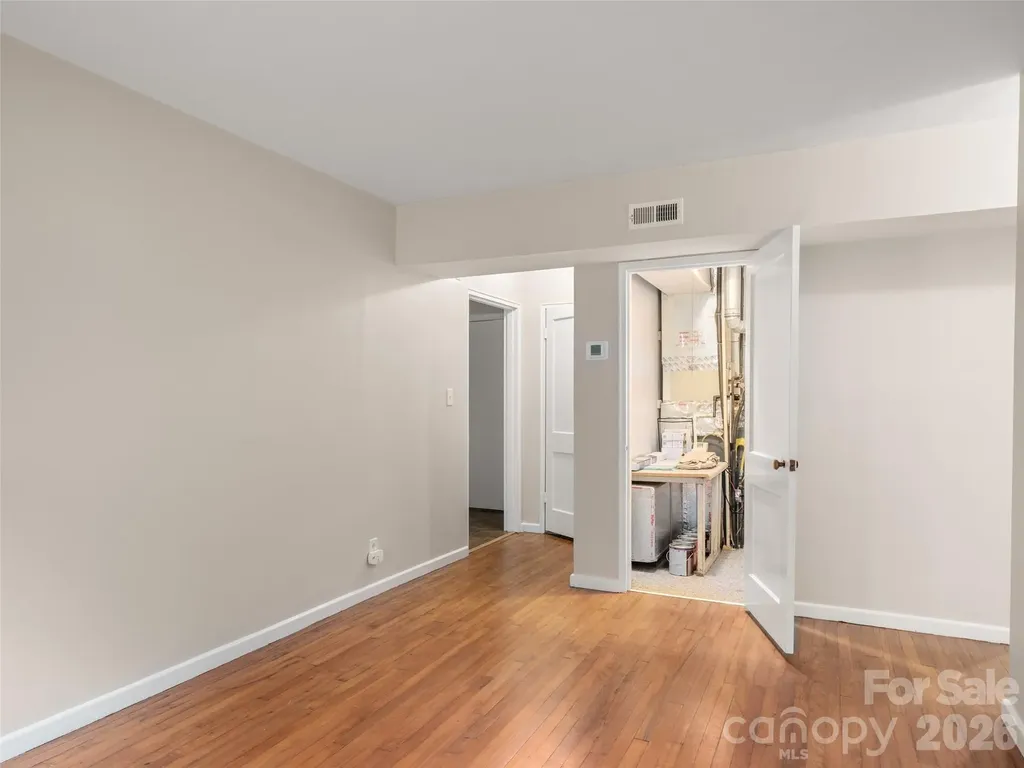 8 Units - 615 Biltmore Avenue Asheville NC 28803