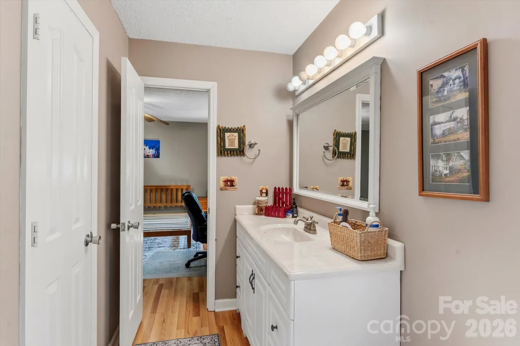 295 Cobblestone Drive Marion NC 28752