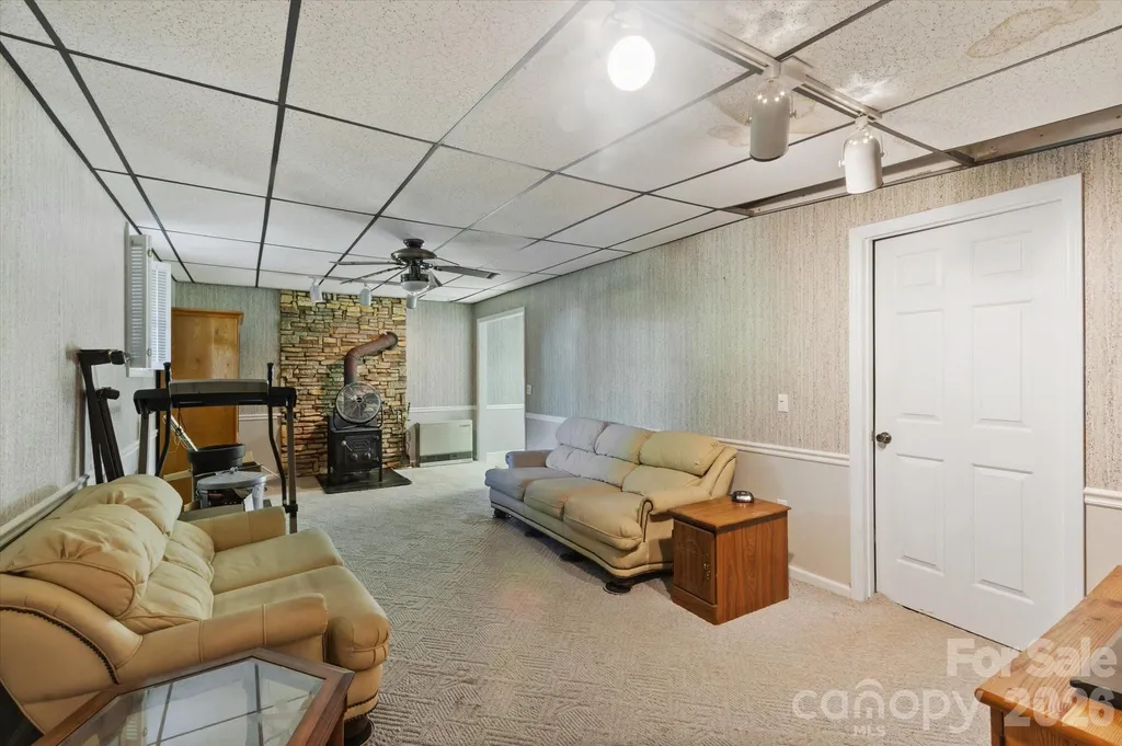 295 Cobblestone Drive Marion NC 28752