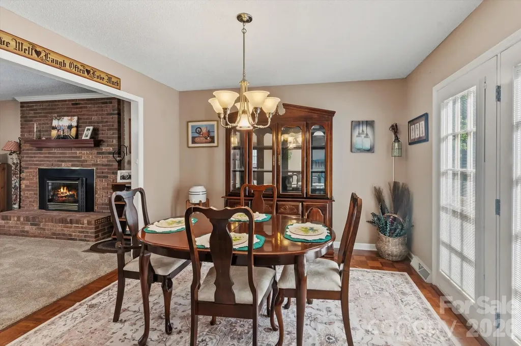 295 Cobblestone Drive Marion NC 28752